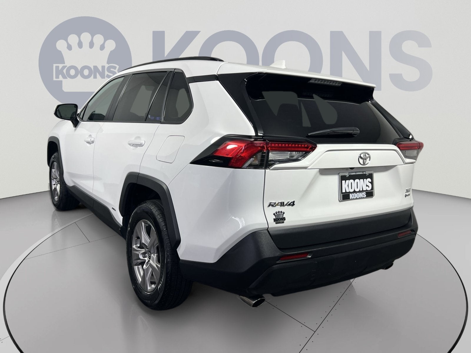 2025 Toyota RAV4 Hybrid XLE