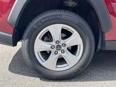 2019 Toyota RAV4 Hybrid XLE