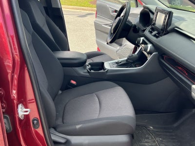2019 Toyota RAV4 Hybrid XLE