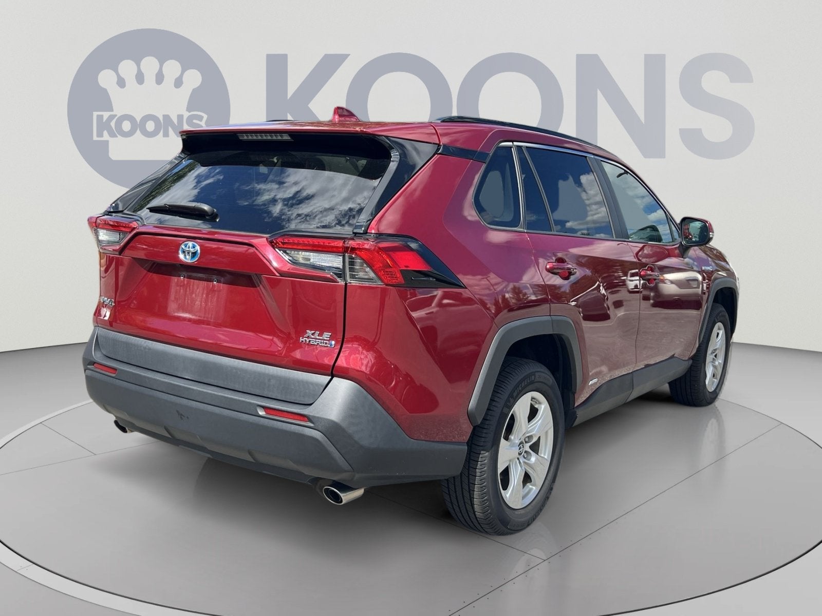 2019 Toyota RAV4 Hybrid XLE