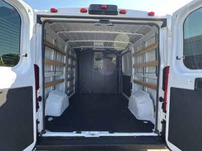 2025 RAM ProMaster 2500 Base