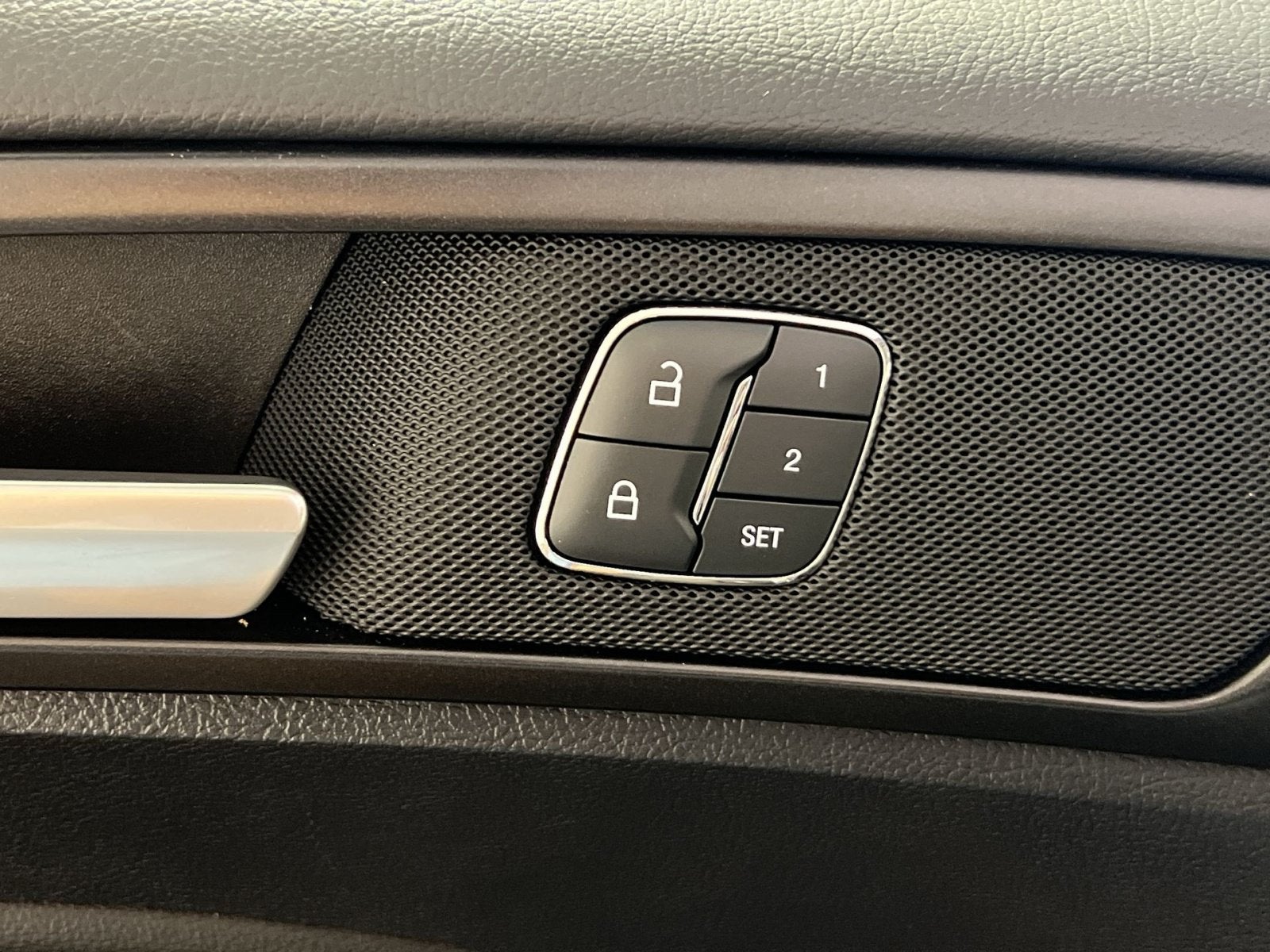 2020 Ford Fusion Energi Titanium