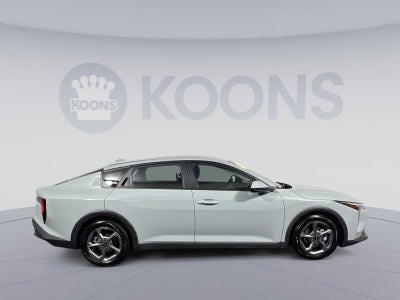 2025 Kia K4 LXS