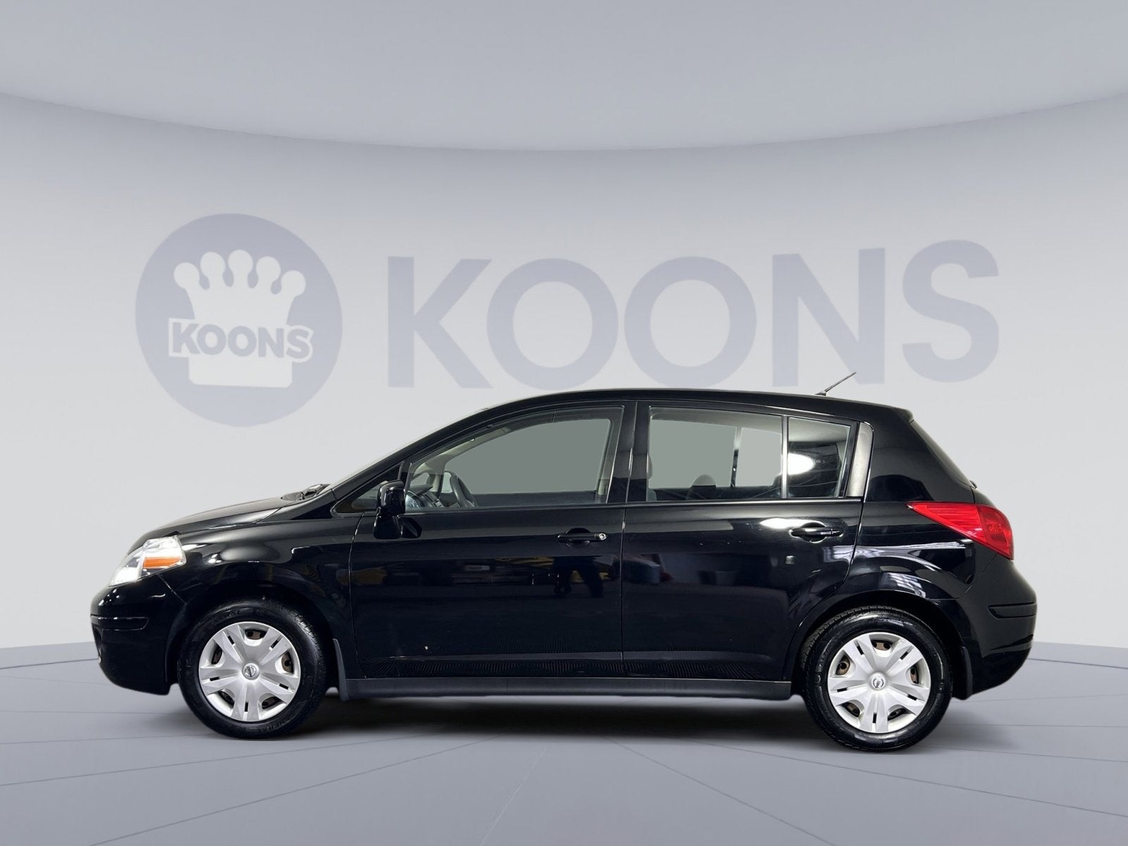 2011 Nissan Versa 1.8 S