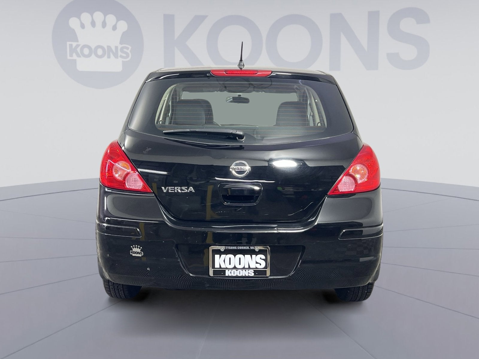 2011 Nissan Versa 1.8 S