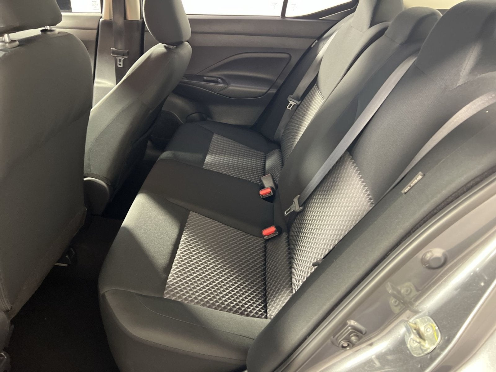 2021 Nissan Versa 1.6 S