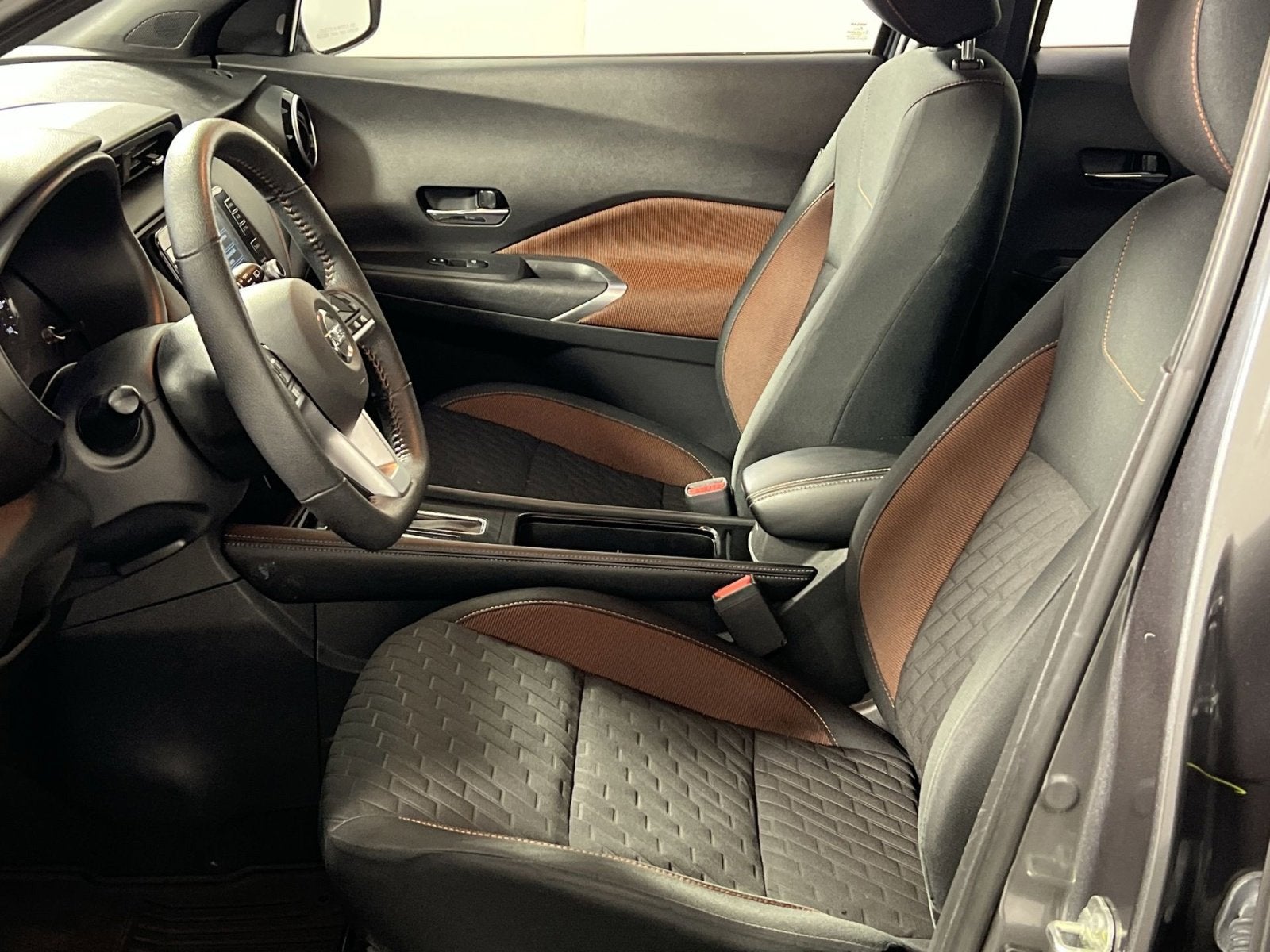 2021 Nissan Kicks SR