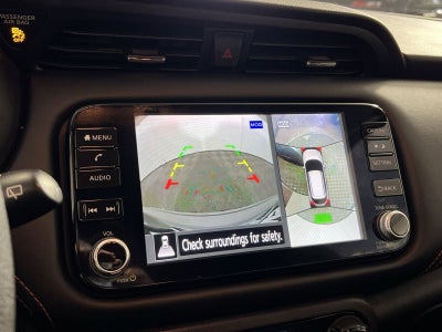 2021 Nissan Kicks SR