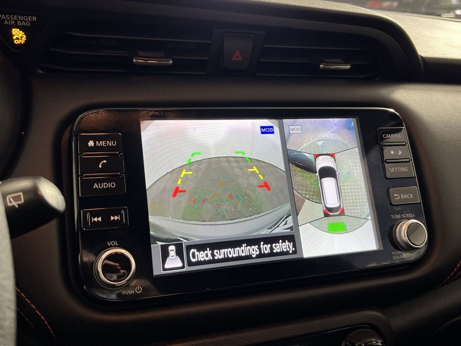 2021 Nissan Kicks SR