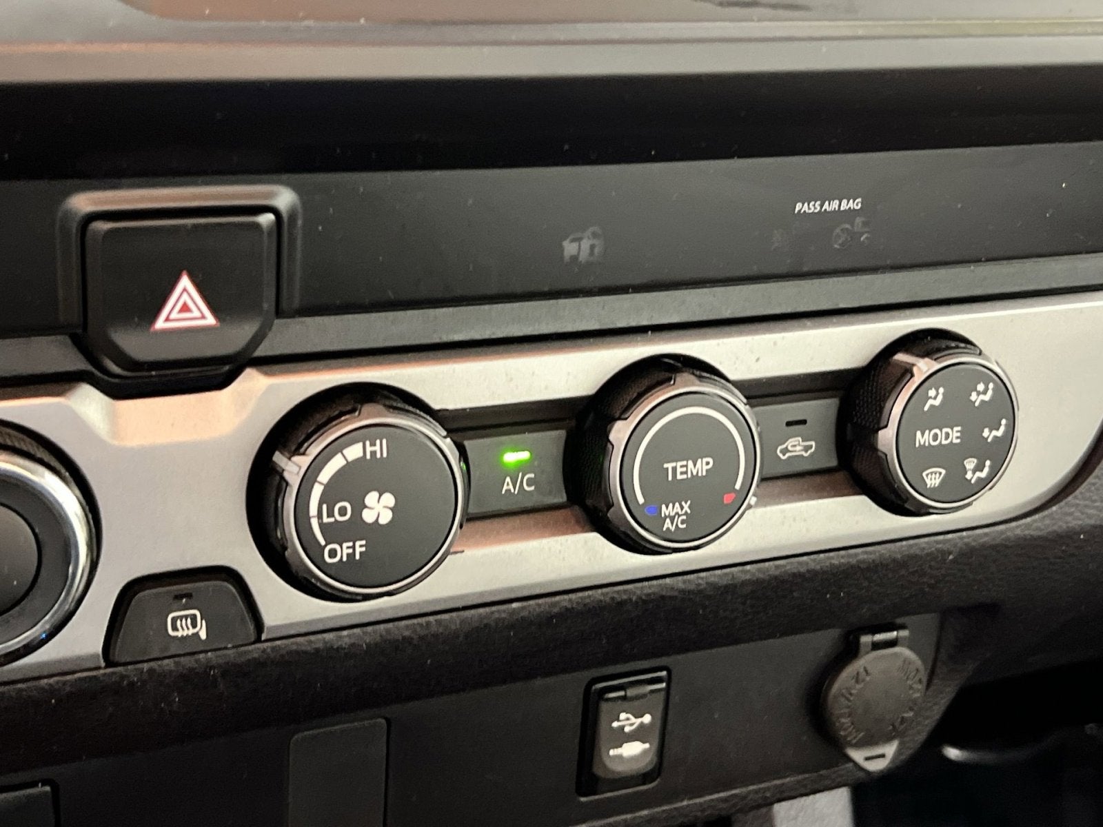 2019 Toyota Tacoma SR