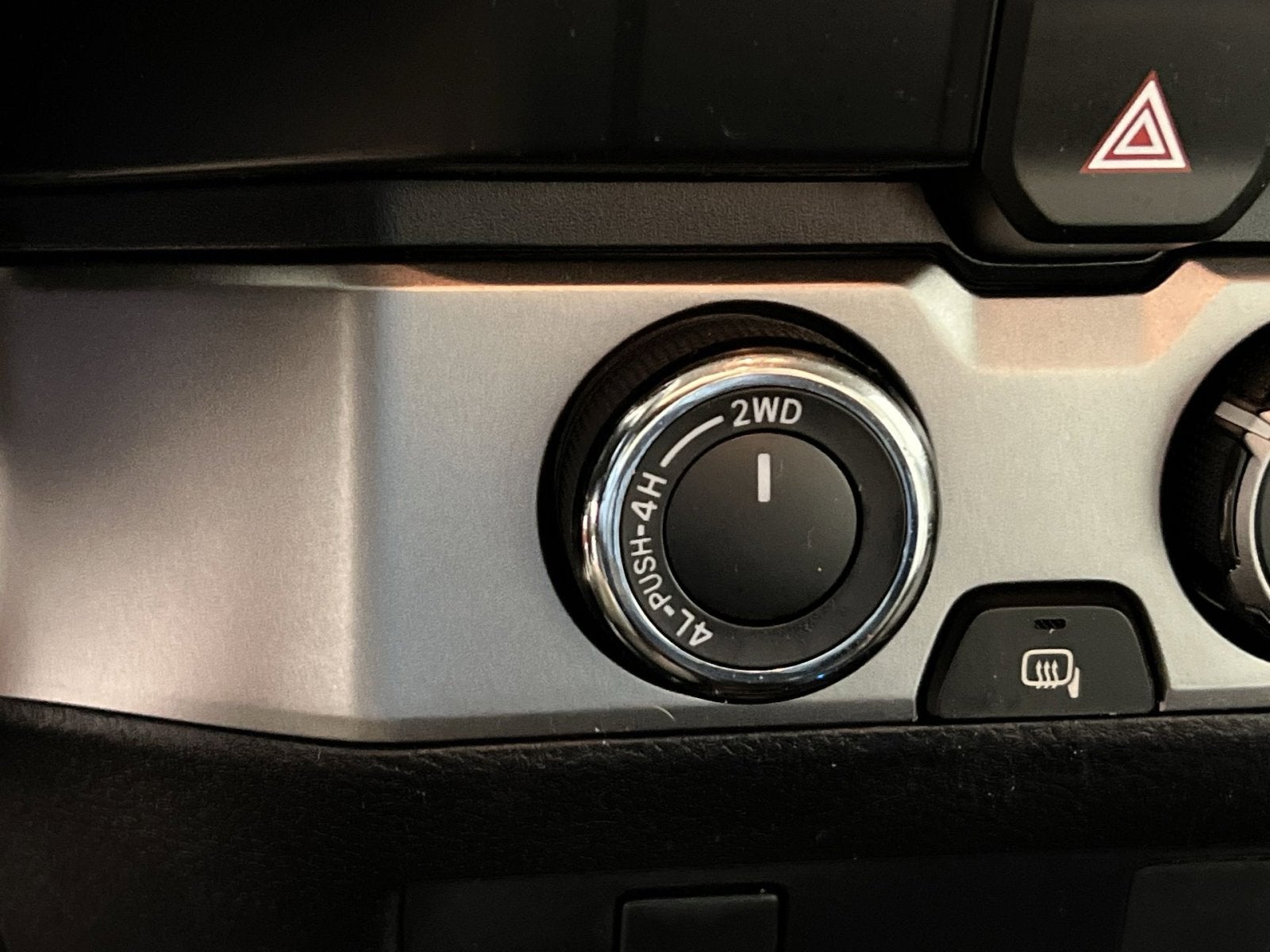 2019 Toyota Tacoma SR