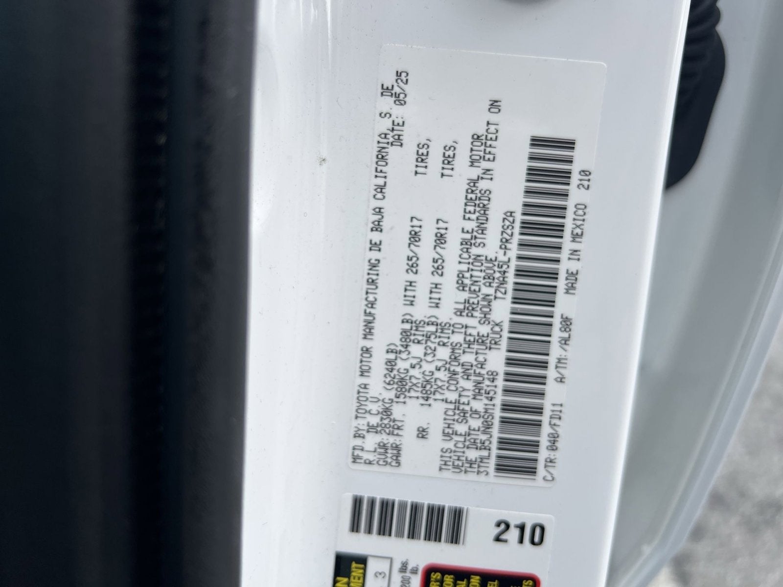 2025 Toyota Tacoma TRD Off-Road