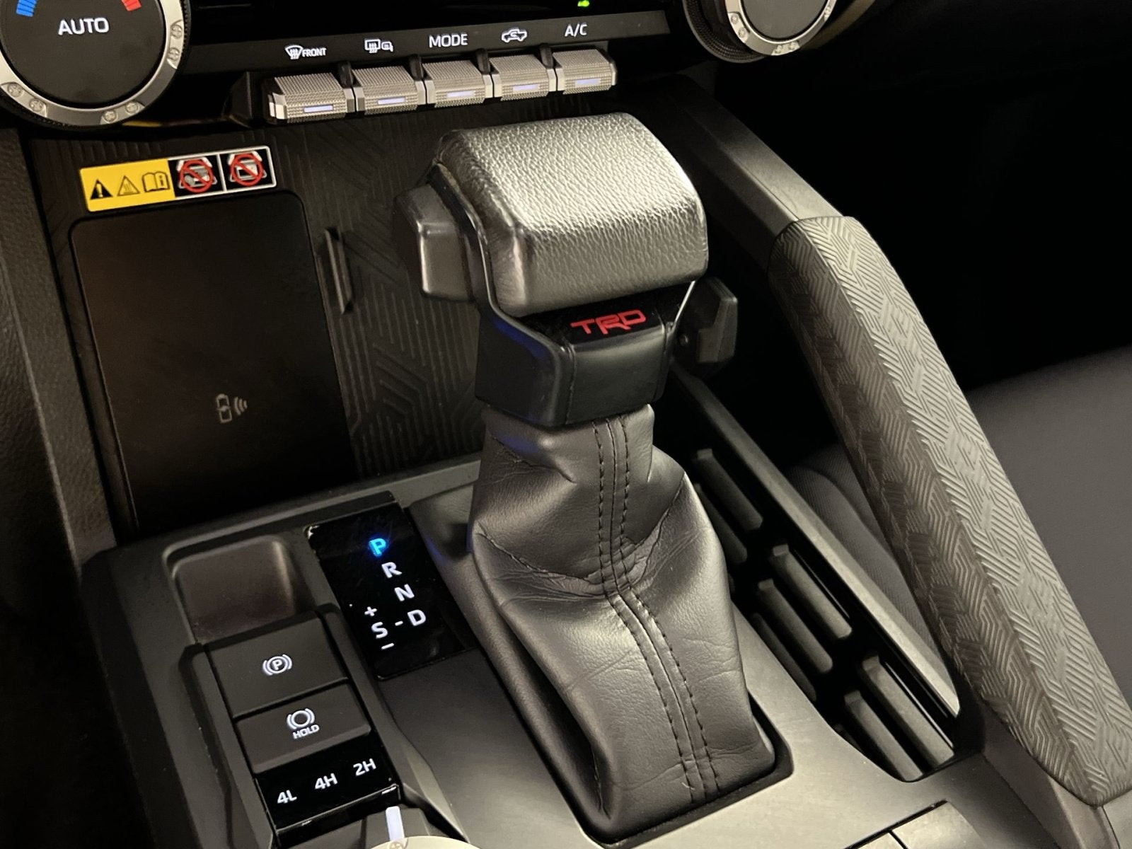 2024 Toyota Tacoma TRD Off-Road