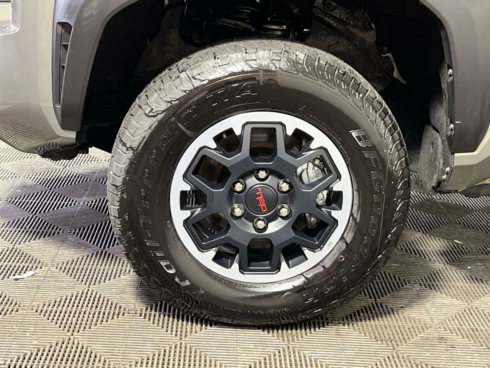 2025 Toyota Tacoma TRD Off-Road