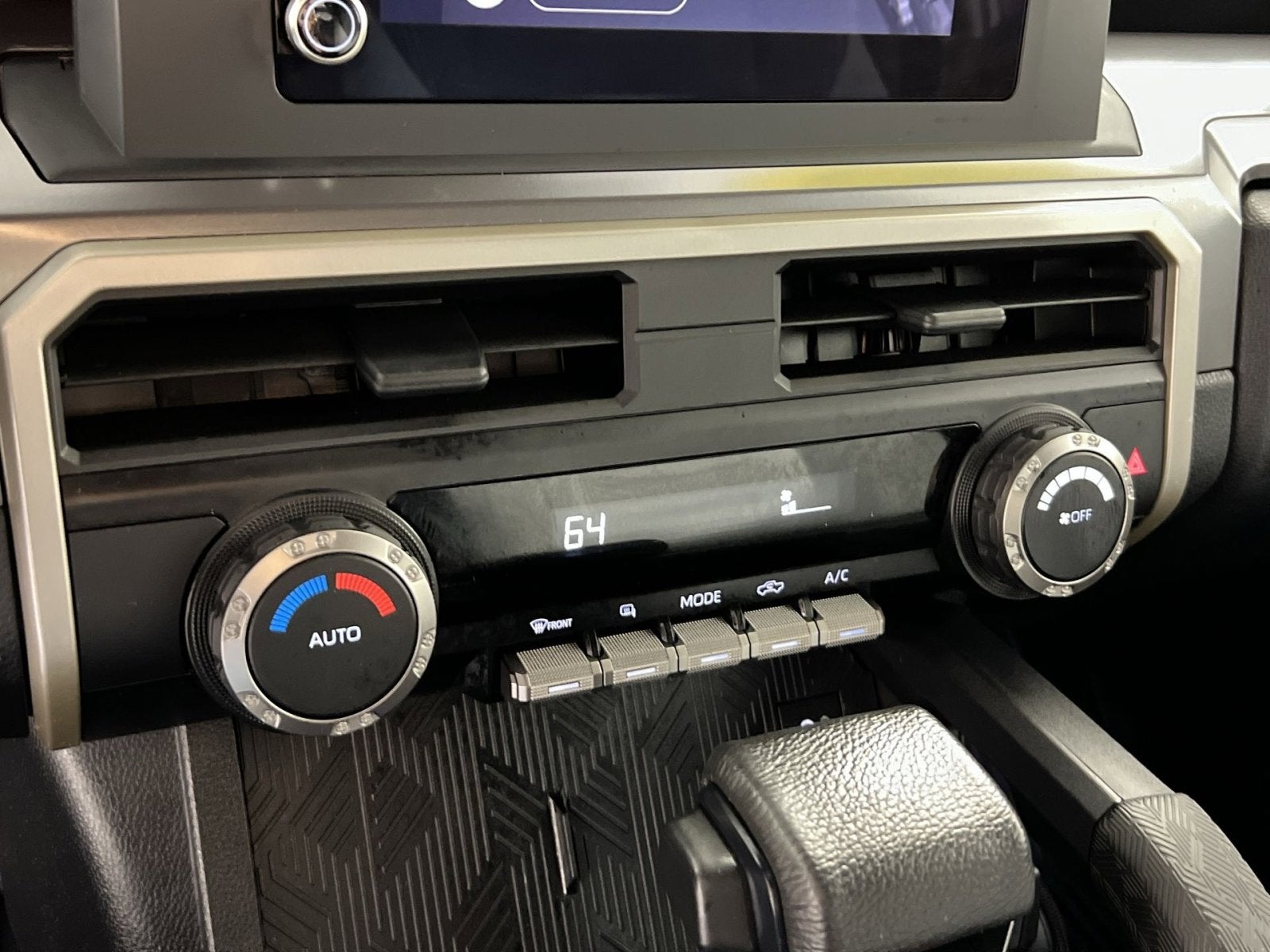 2025 Toyota Tacoma TRD Off-Road