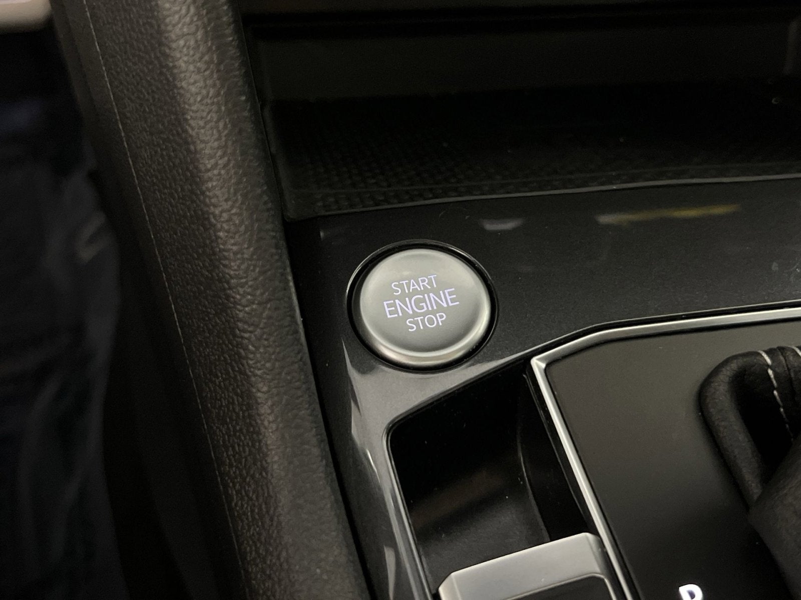 2021 Volkswagen Tiguan 2.0T SEL Premium R-Line