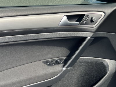 2016 Volkswagen Golf TSI S 4-Door