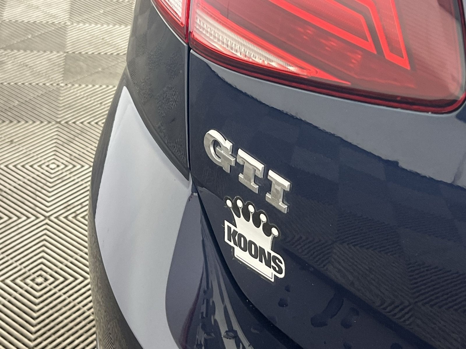 2018 Volkswagen Golf GTI 2.0T S