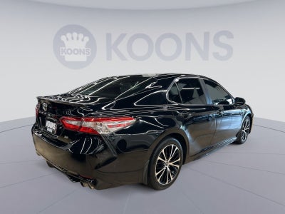 2018 Toyota Camry SE