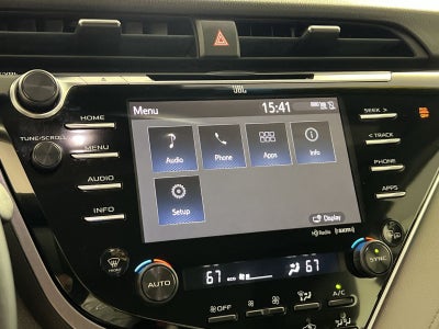 2018 Toyota Camry Hybrid XLE