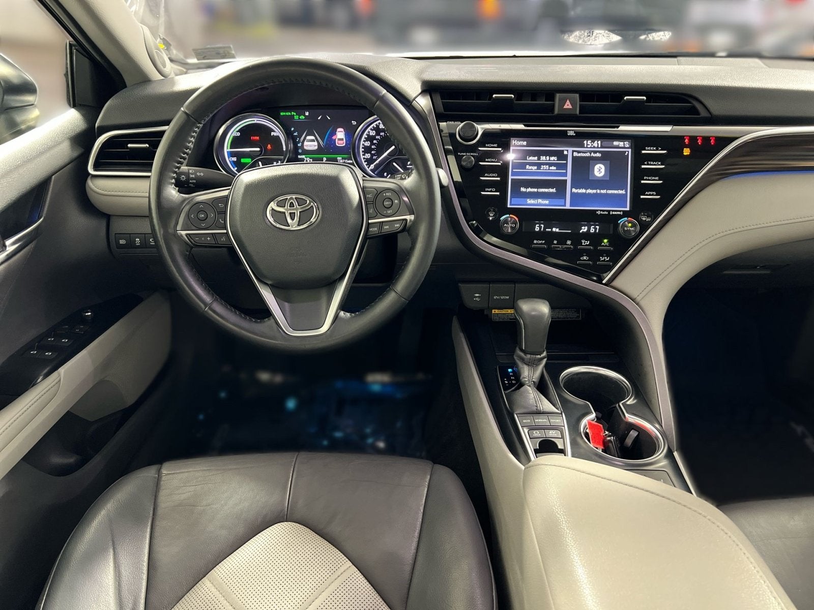 2018 Toyota Camry Hybrid XLE