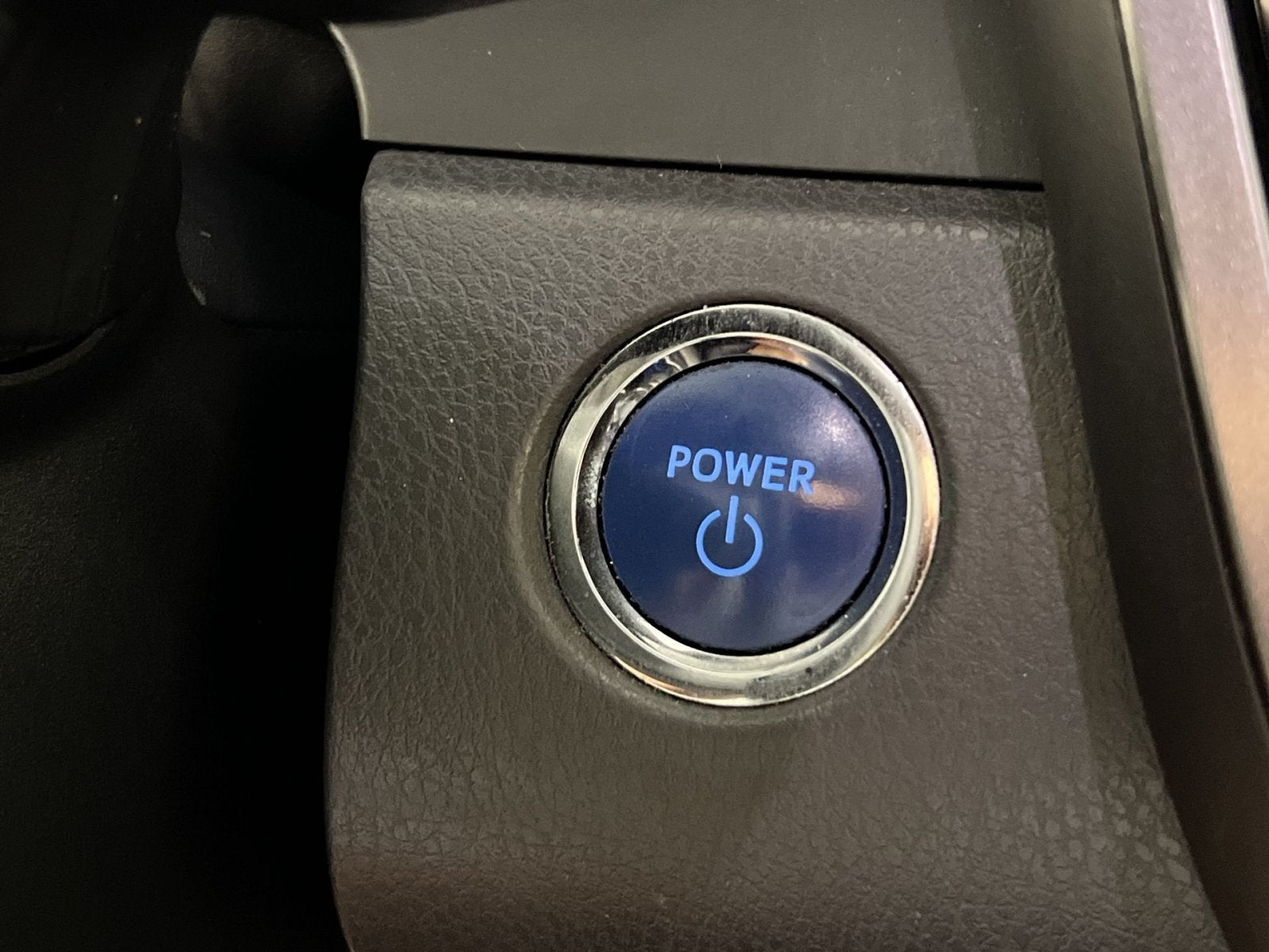 2018 Toyota Camry Hybrid XLE