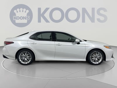 2018 Toyota Camry Hybrid XLE
