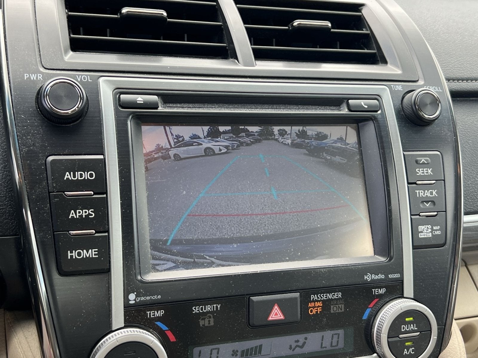 2014 Toyota Camry Hybrid XLE