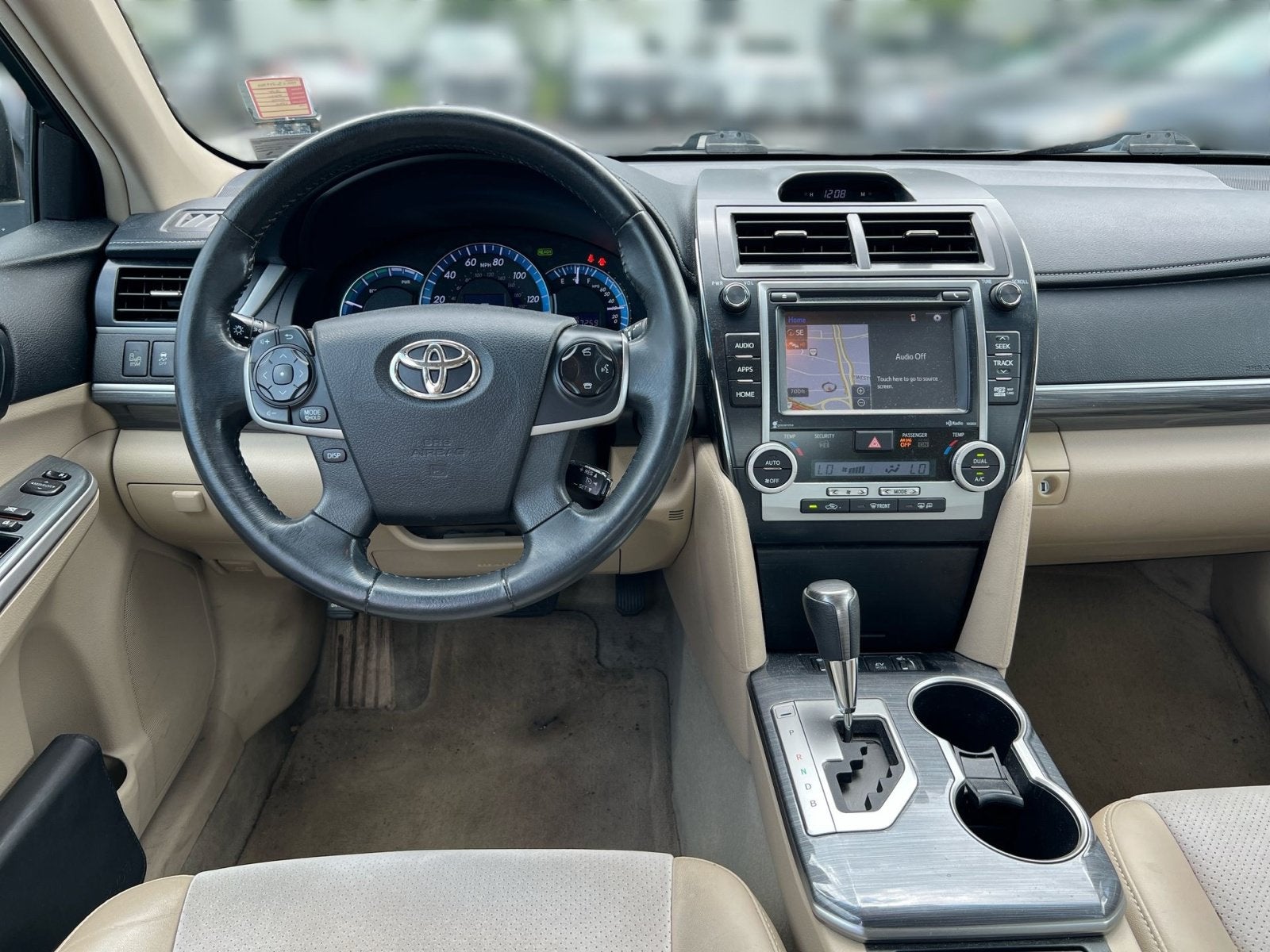 2014 Toyota Camry Hybrid XLE