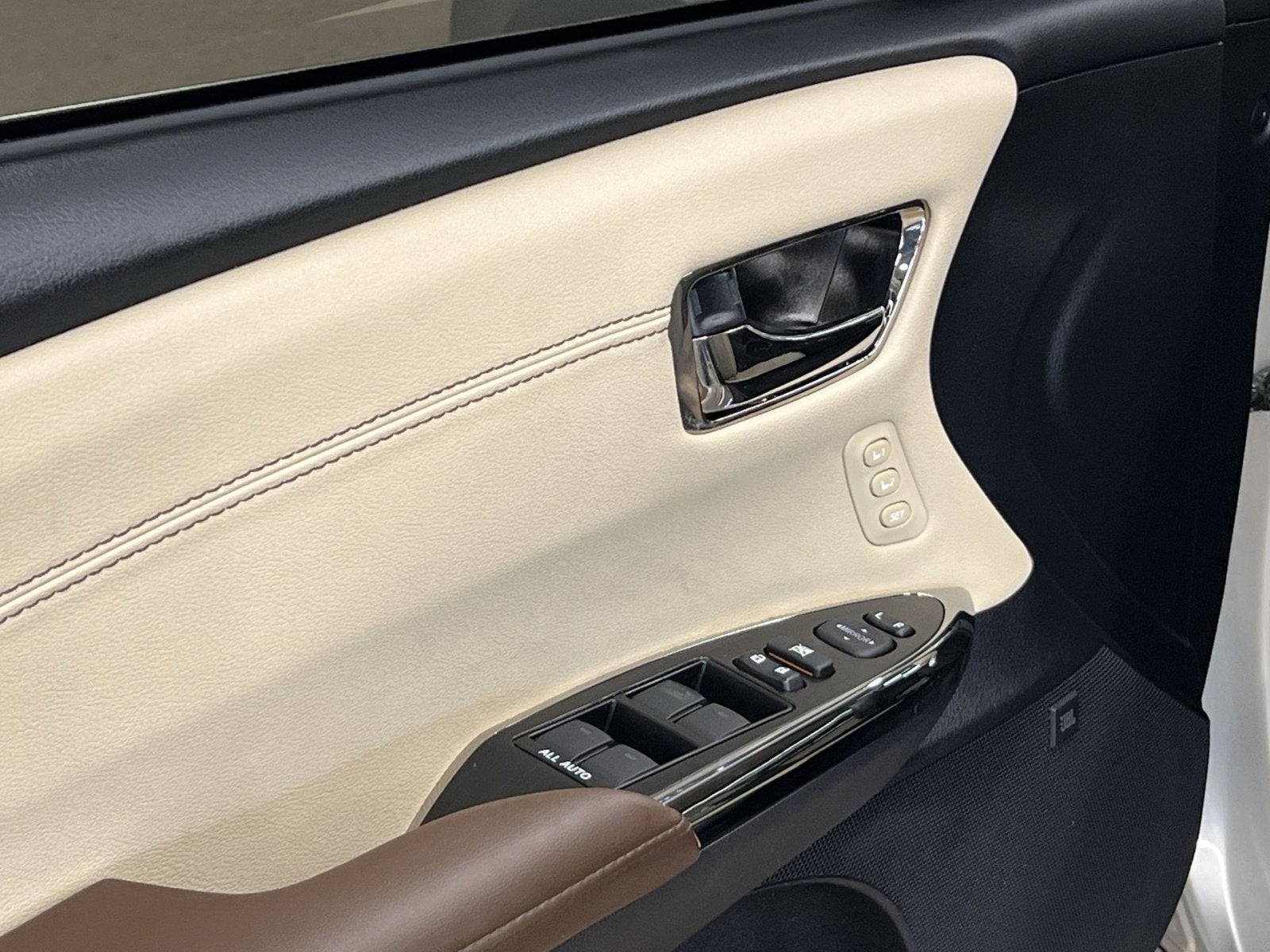 2018 Toyota Avalon Limited