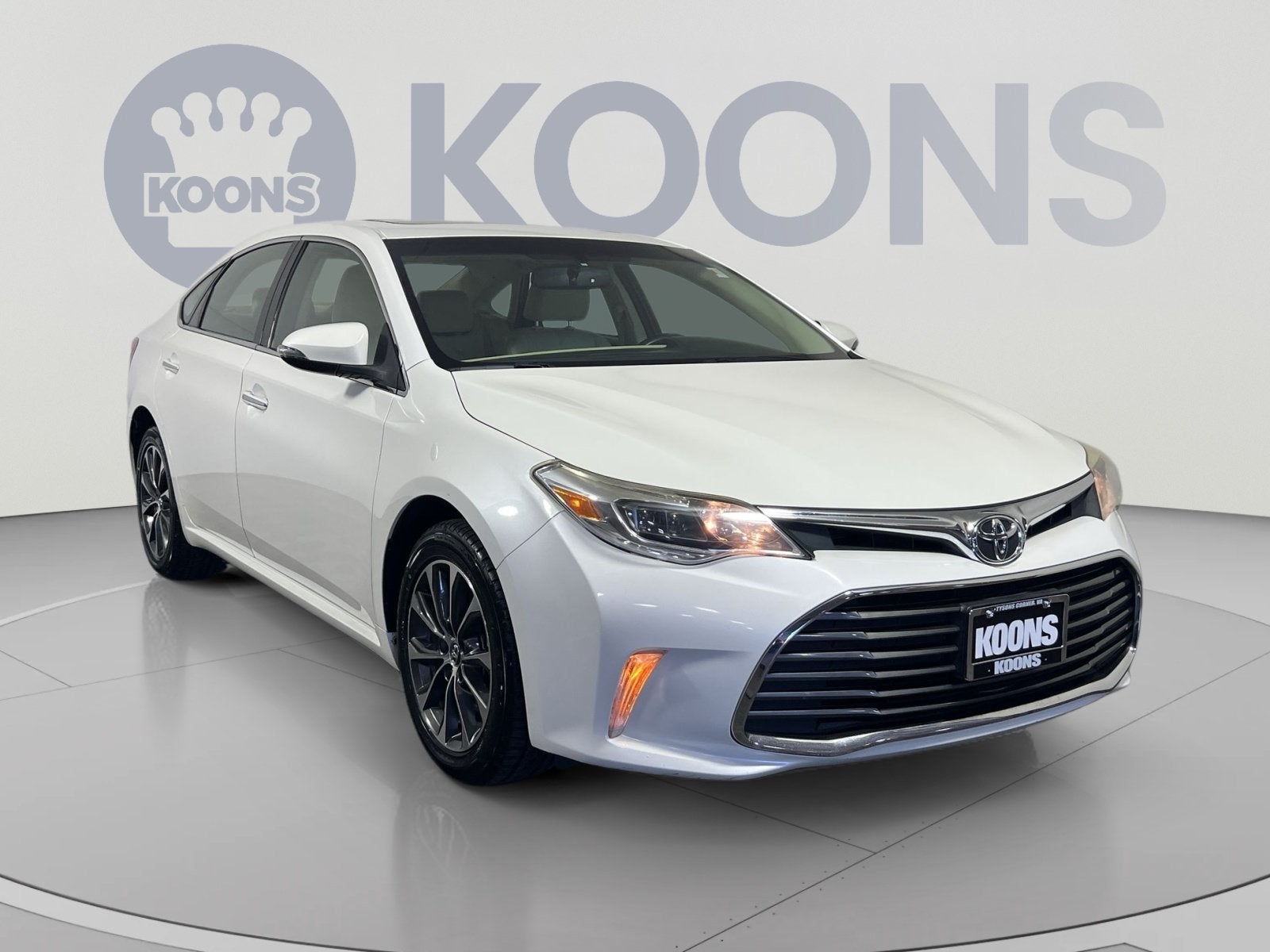 2016 Toyota Avalon XLE Plus
