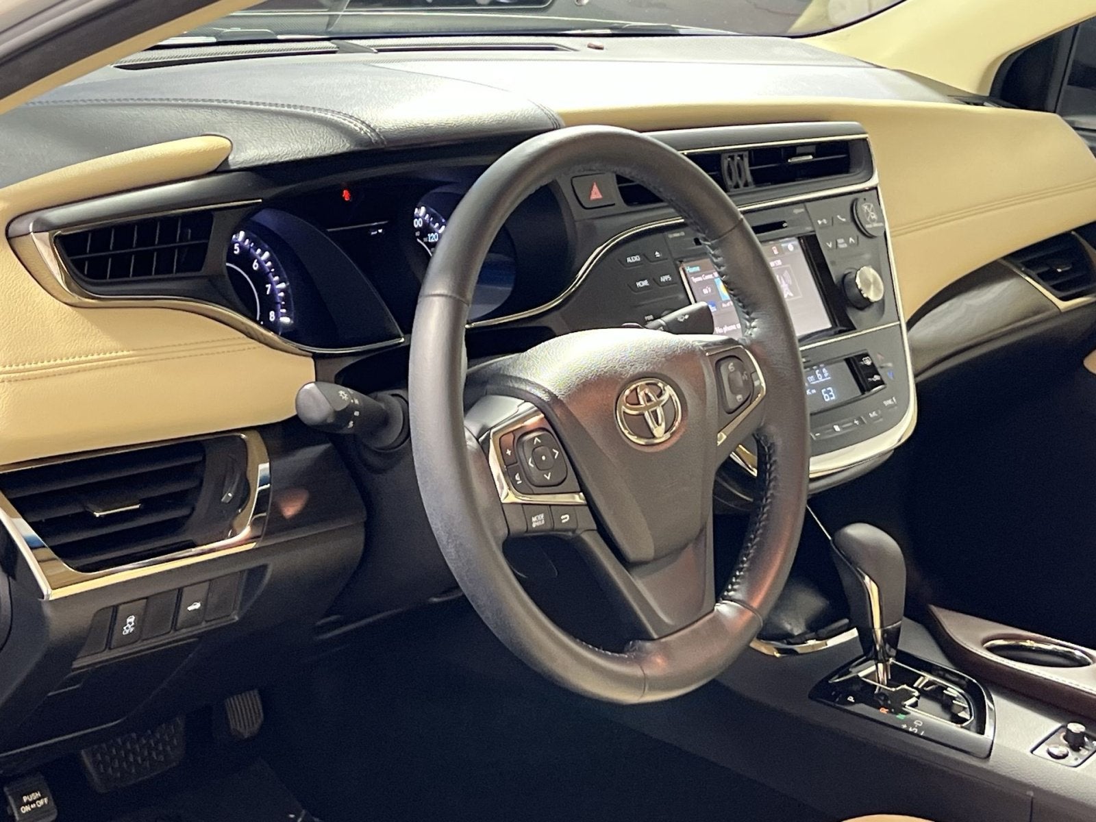 2016 Toyota Avalon XLE Plus
