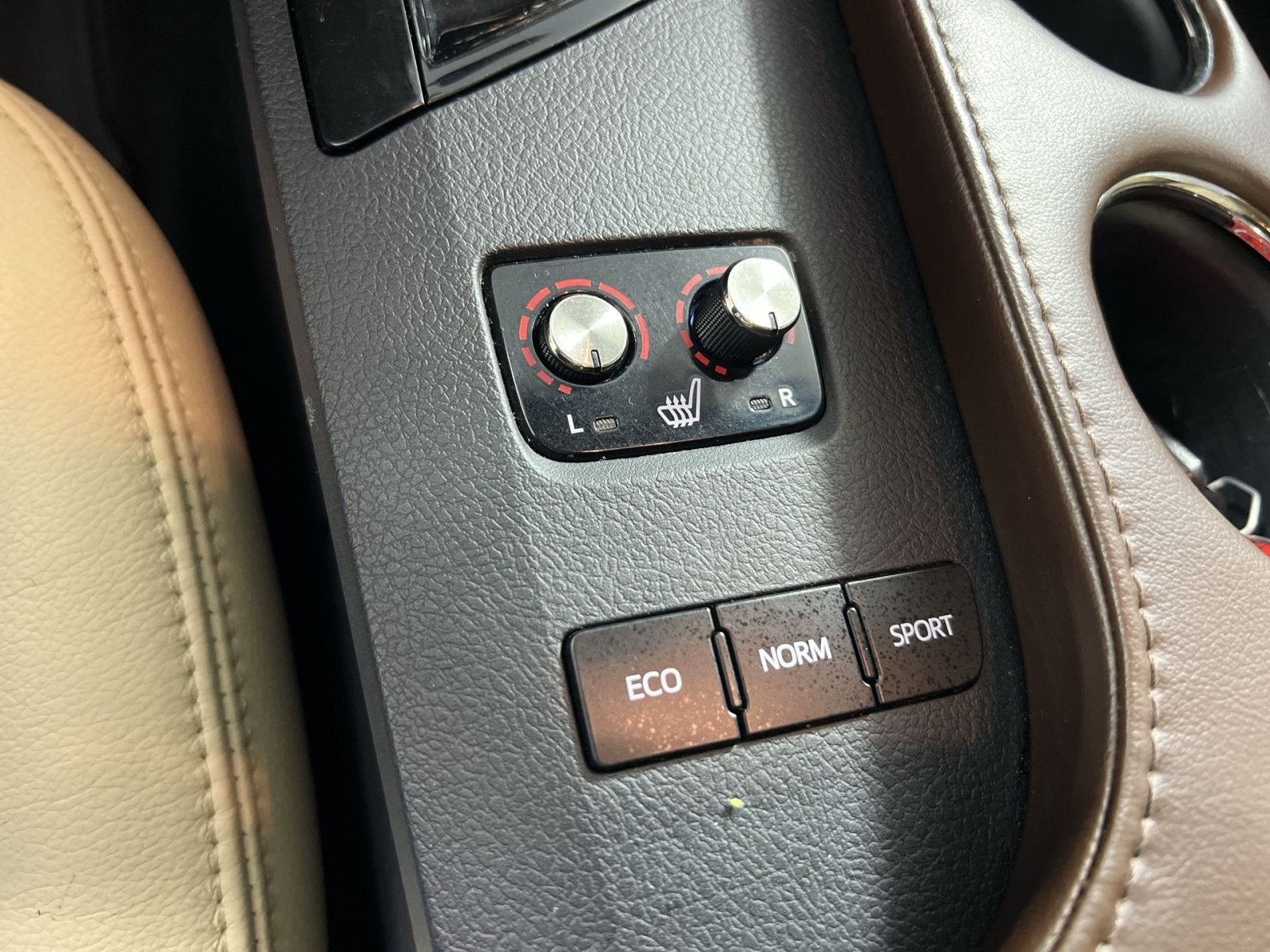 2016 Toyota Avalon XLE Plus