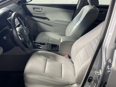 2016 Toyota Camry XLE