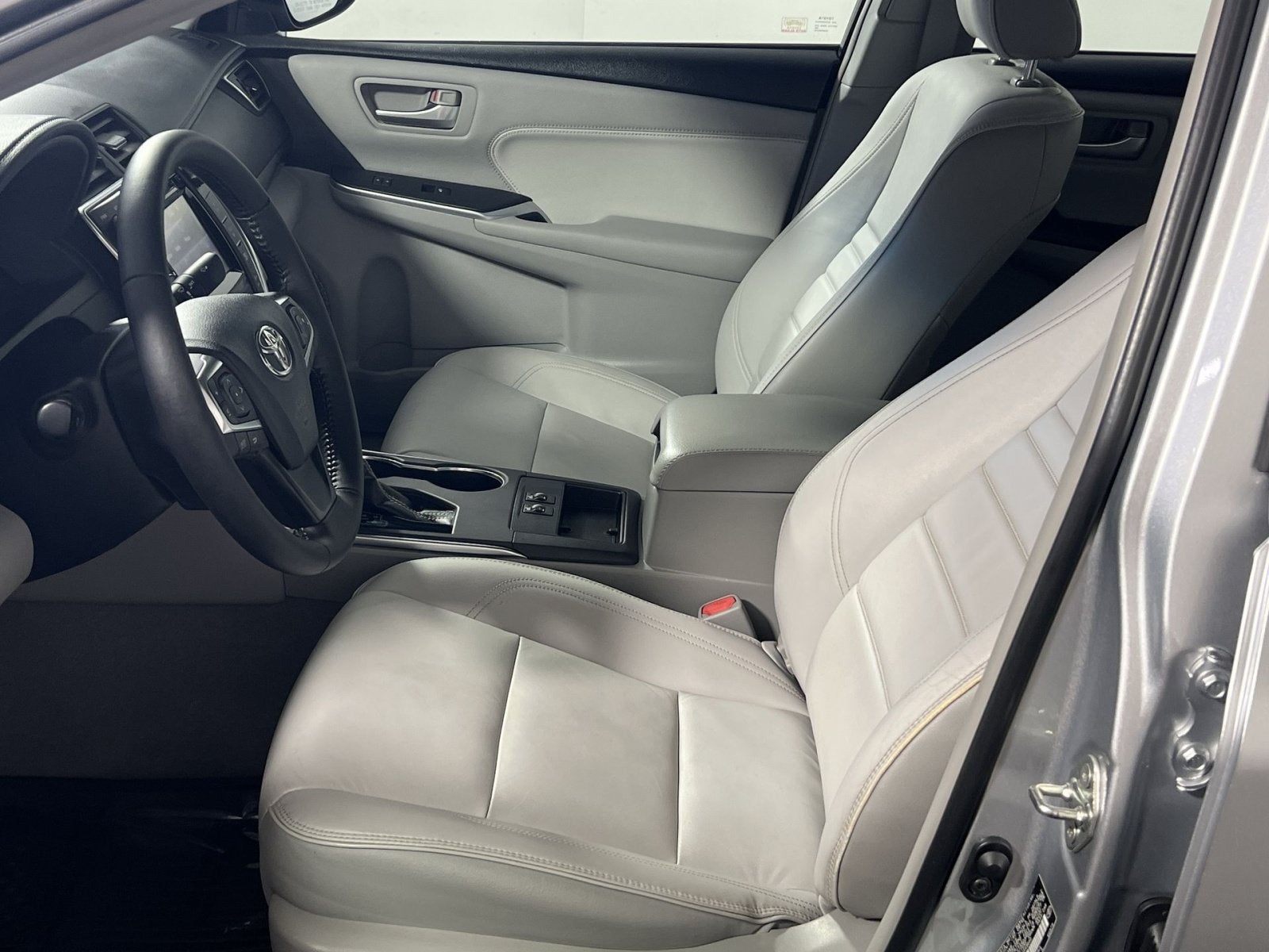 2016 Toyota Camry XLE