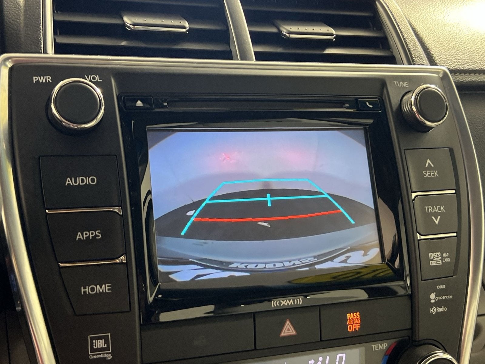 2016 Toyota Camry XLE