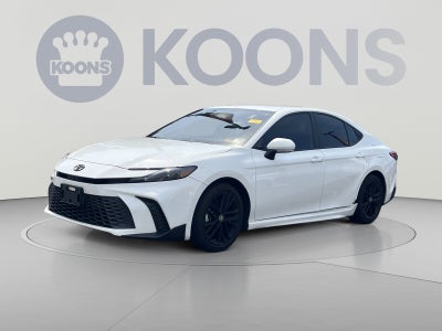 2025 Toyota Camry SE