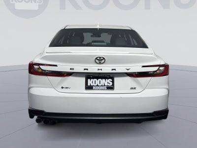 2025 Toyota Camry SE