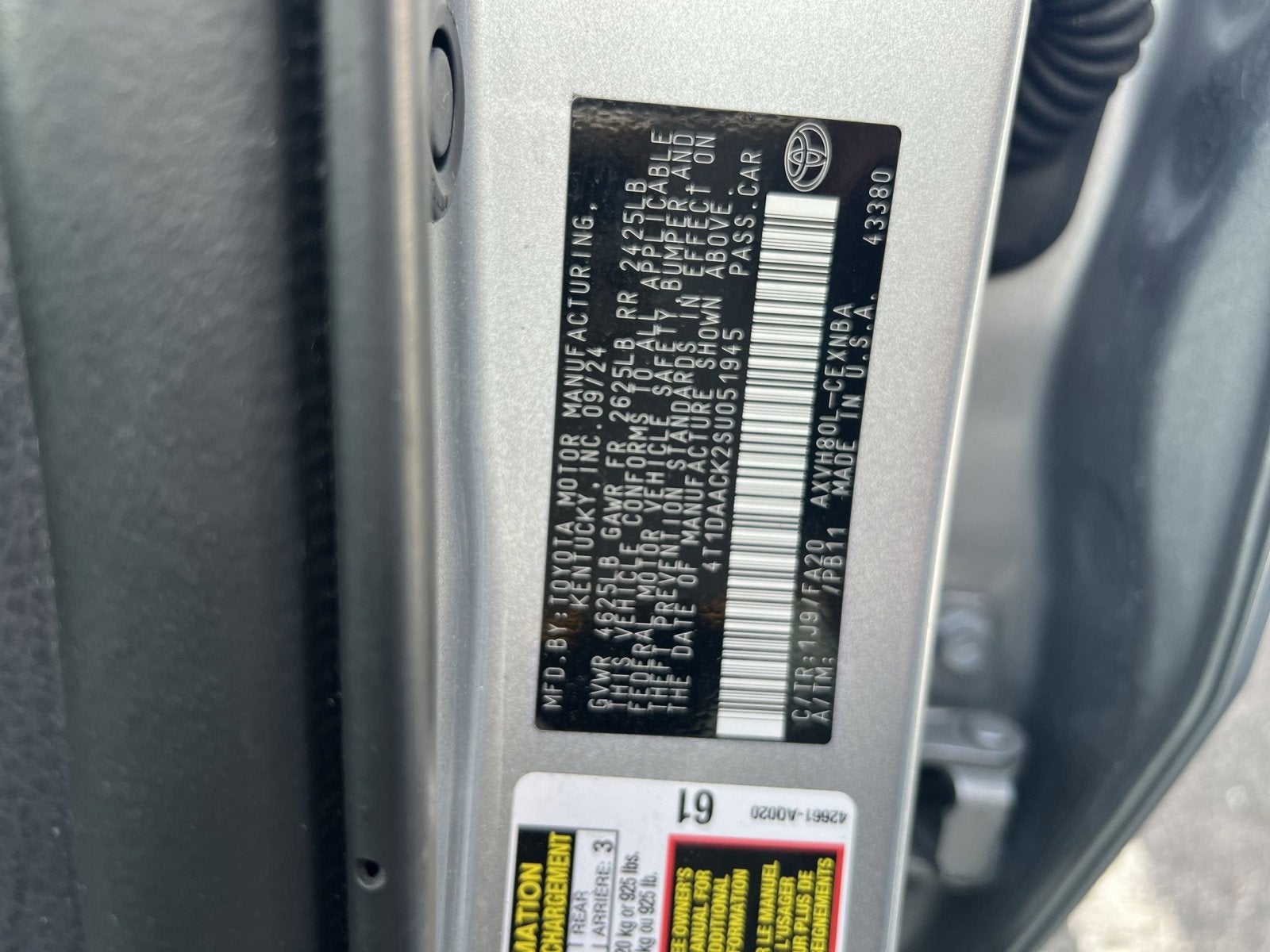 2025 Toyota Camry LE