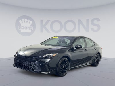 2025 Toyota Camry SE