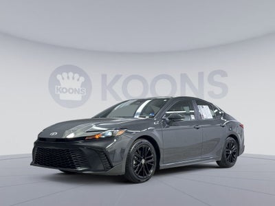 2025 Toyota Camry SE