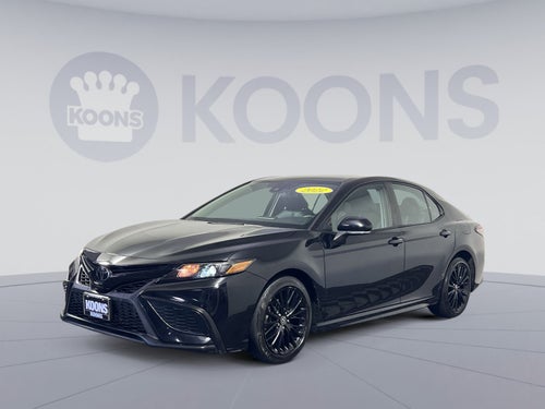 2022 Toyota Camry SE Nightshade