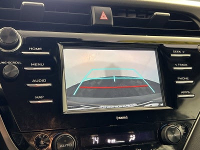 2020 Toyota Camry Hybrid SE