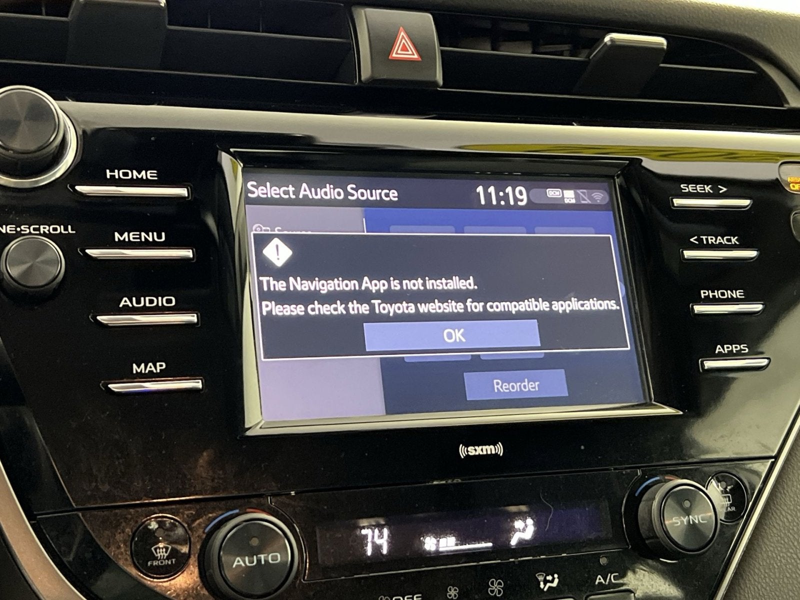 2020 Toyota Camry Hybrid SE