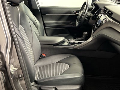 2020 Toyota Camry Hybrid SE