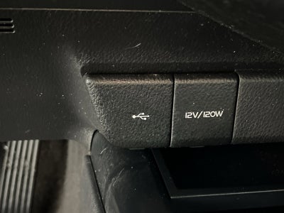 2020 Toyota Camry Hybrid SE