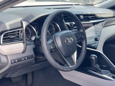 2020 Toyota Camry Hybrid SE