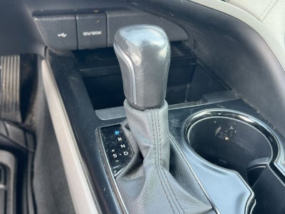 2020 Toyota Camry Hybrid SE