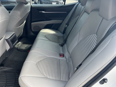 2020 Toyota Camry Hybrid SE