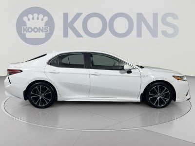 2020 Toyota Camry Hybrid SE